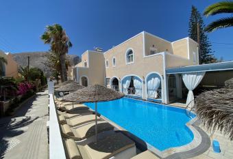 Dioskouri Art Villas has Balcony rooms
