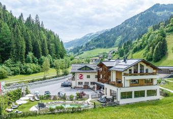 Hotel Schiederhof has Balcony rooms