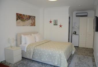 Berg Hotel has Balcony rooms