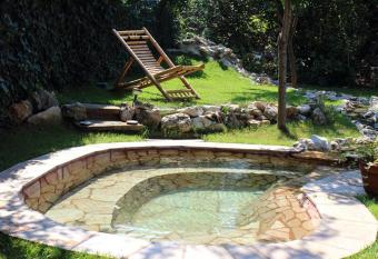 Laguna Green Guest House allows 18 year olds to book a room