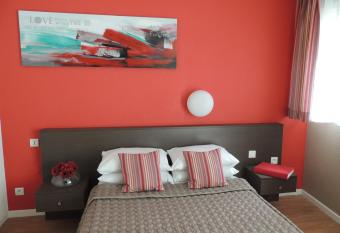 R  sidence Les Baladines has Balcony rooms