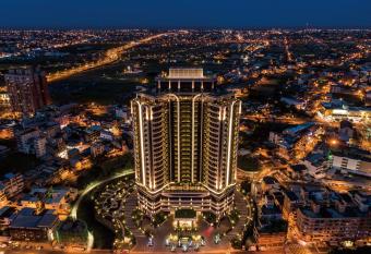 Cuncyue Hot Spring Resort has Balcony rooms