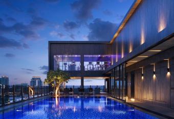 One Residence Hotel & Apartment has Balcony rooms