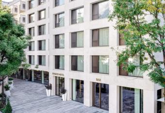 STAGE 12 Hotel by Penz has Balcony rooms