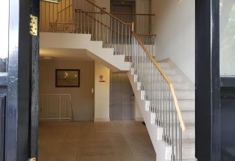 Chancellors court has Balcony rooms