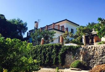 7 bedrooms house with private pool and enclosed garden at Tortosa has Smoking rooms