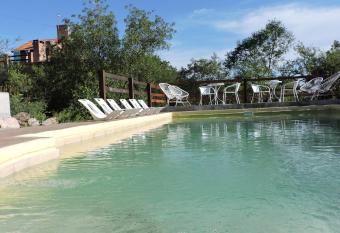 Caba  as La Comarca has Balcony rooms