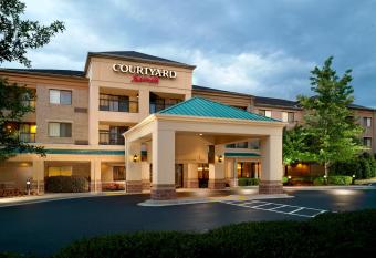 Courtyard by Marriott Atlanta Alpharetta allows 18 year olds to book a room