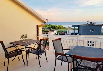 Pension Alba has Balcony rooms