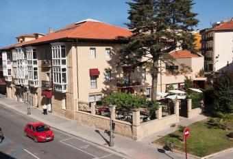 Hotel Arrope has Balcony rooms