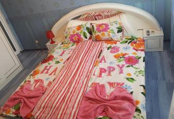 Guesthouse Jasmin has Balcony rooms