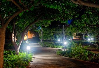Dolphin Apartments has Balcony rooms