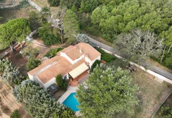 LE CH  NE ET L EAU has Balcony rooms