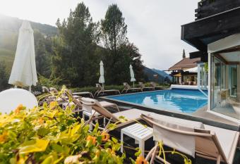 Hotel Pfeifer has Balcony rooms