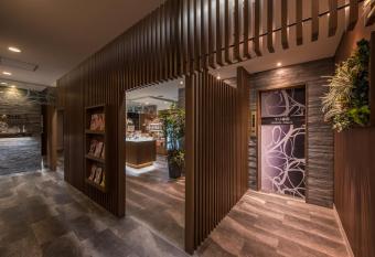 Restay Onoji (Adult Only) allows 18 year olds to book a room