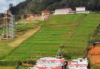 Berry Hills Resort has Balcony rooms