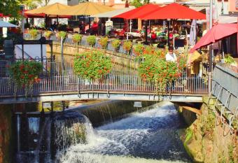 Hotel am Markt allows 18 year olds to book a room