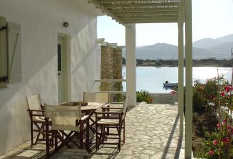 Mike sPlace has Balcony rooms