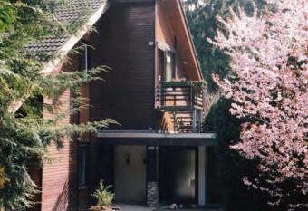 Ferienwohnungen Am Elfenstein allows 18 year olds to book a room