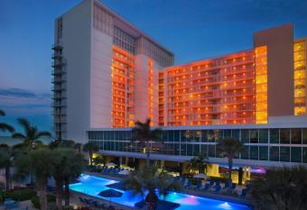 Marriott's Crystal Shores has Balcony rooms