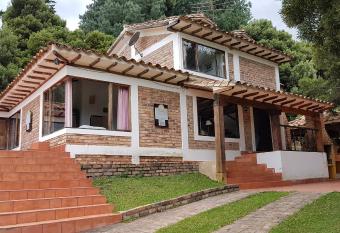 Rancho Nuevo Cascadas La Periquera - Finca Farallones has Smoking/Balcony rooms