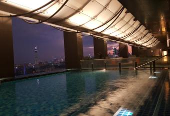 M City Ampang by ST Nomad allows 18 year olds to book a room