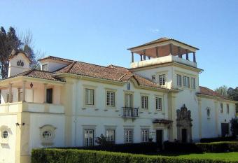 Change The World - Solar de Alvega allows 18 year olds to book a room