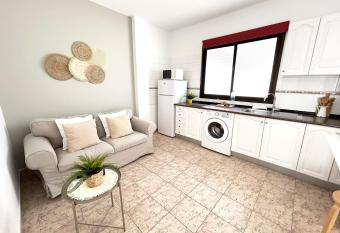 Mahostly Apartamento Comillas PH has Balcony rooms