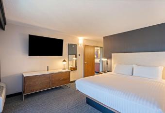 Sonesta Select San Ramon has Balcony rooms