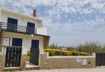Villa da Praia Azul has Balcony rooms