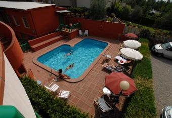 Hotel La Querceta allows 18 year olds to book a room