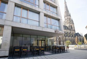 Hotel Am Domplatz - Adult Only allows 18 year olds to book a room