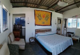 Galerazambahostal has Balcony rooms