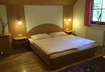 Oimrausch has Balcony rooms