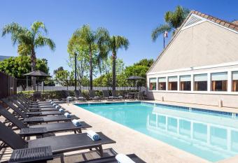Residence Inn by Marriott Anaheim Placentia/Fullerton allows 18 year olds to book a room