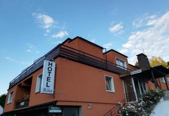 Hotel Zur Rose has Balcony rooms