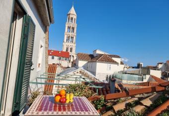 Malena Palace Experience allows 18 year olds to book a room