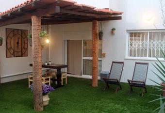 Invicta Flats - Oporto has Balcony rooms