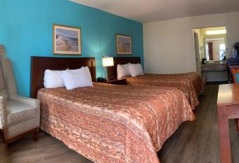 Magnolia Inn Extended Stay of Kingsland - New 2023 - Book a Kitchen Room - 12 Noon Check Out - Sleep In Late - Better Sleep - Ultra Sparkling - Pool open until until 2AM - Stay and Save Today - 24 Hour Front Desk - Premium Coffee Bar - Award Winning Inn allows 18 year olds to book a room