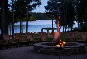 The Ritz-Carlton Reynolds Lake Oconee has Balcony rooms