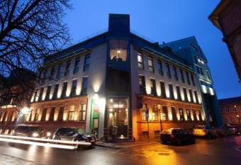 BEST WESTERN Santakos Hotel has Smoking/Balcony rooms