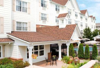 Sonesta Simply Suites Seattle Renton allows 18 year olds to book a room