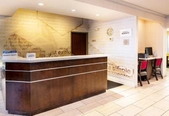 Fairfield by Marriott Inn & Suites St. Louis Chesterfield has Balcony rooms