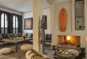 Munga Guesthouse has Balcony rooms