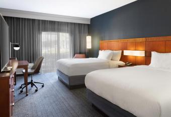 Courtyard St. Petersburg Clearwater allows 18 year olds to book a room