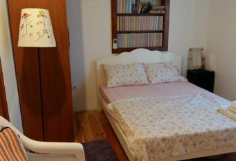 Guesthouse Mare Bar has Balcony rooms