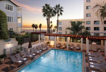 Sandbourne Santa Monica, Autograph Collection has Balcony rooms