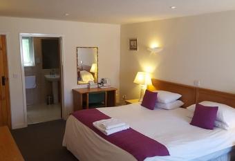 The Flying Fish Stables allows 18 year olds to book a room