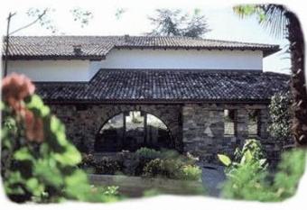 La Comanella has Balcony rooms