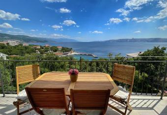 Apartments Gajeta has Balcony rooms